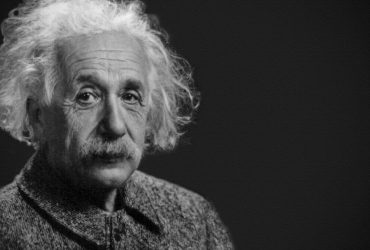 Albert Einstein ve Şoförü hikayesi